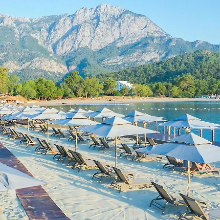 Ng Phaselis Bay كمر