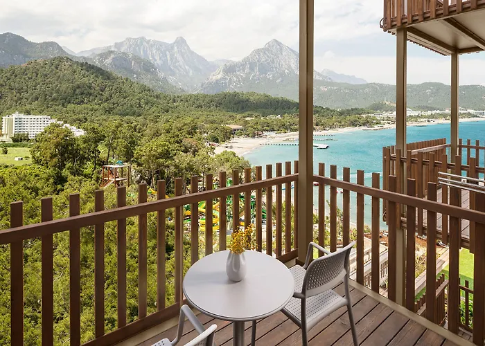 Ng Phaselis Bay 凯梅尔