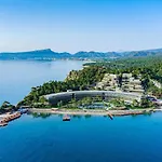 Ng Phaselis Bay