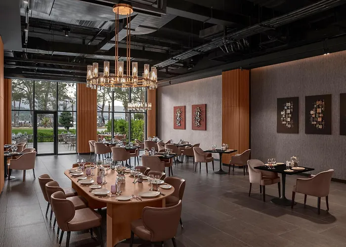 Ng Phaselis Bay كمر